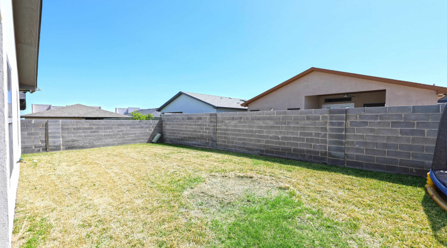 511 Prado Dr, Laredo, Texas 78045, 4 Bedrooms Bedrooms, 7 Rooms Rooms,2 BathroomsBathrooms,Residential,For Sale,511 Prado Dr,20253949