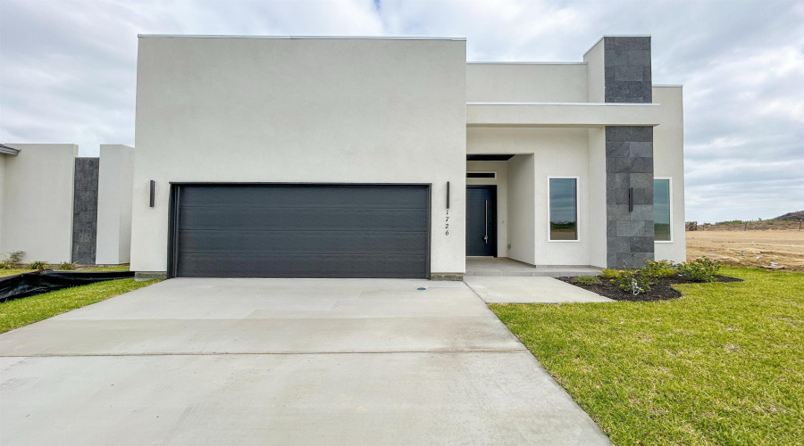 1721 Cordova Dr., Laredo, Texas 78046, 3 Bedrooms Bedrooms, 4 Rooms Rooms,2 BathroomsBathrooms,Residential,For Sale,1721 Cordova Dr.,20253951