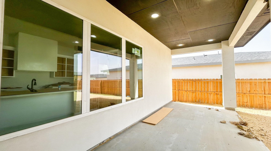 1721 Cordova Dr., Laredo, Texas 78046, 3 Bedrooms Bedrooms, 4 Rooms Rooms,2 BathroomsBathrooms,Residential,For Sale,1721 Cordova Dr.,20253951