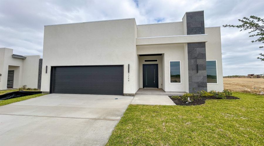 1721 Cordova Dr., Laredo, Texas 78046, 3 Bedrooms Bedrooms, 4 Rooms Rooms,2 BathroomsBathrooms,Residential,For Sale,1721 Cordova Dr.,20253951