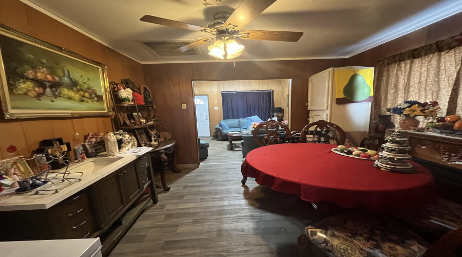 408 Galveston St, Laredo, Texas 78040, 2 Bedrooms Bedrooms, 6 Rooms Rooms,1 BathroomBathrooms,Residential,For Sale,408 Galveston St,20253952