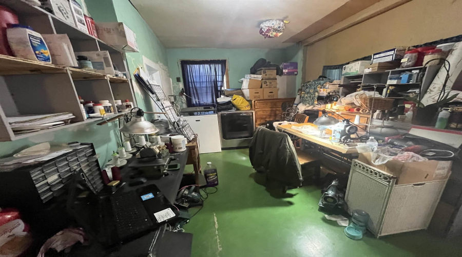 408 Galveston St, Laredo, Texas 78040, 2 Bedrooms Bedrooms, 6 Rooms Rooms,1 BathroomBathrooms,Residential,For Sale,408 Galveston St,20253952