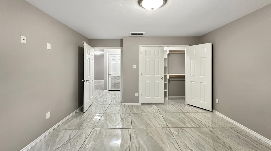 5509 Stallion Ln., Laredo, Texas 78046, 3 Bedrooms Bedrooms, 7 Rooms Rooms,2 BathroomsBathrooms,Residential,For Sale,5509 Stallion Ln.,20253964