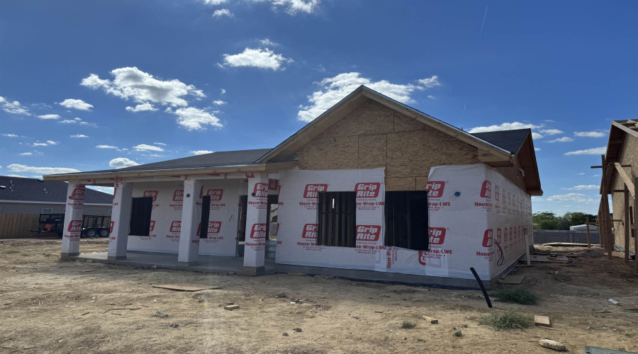 2812 Adamsville, Laredo, Texas 78046, 3 Bedrooms Bedrooms, 5 Rooms Rooms,2 BathroomsBathrooms,Residential,For Sale,2812 Adamsville,20253965