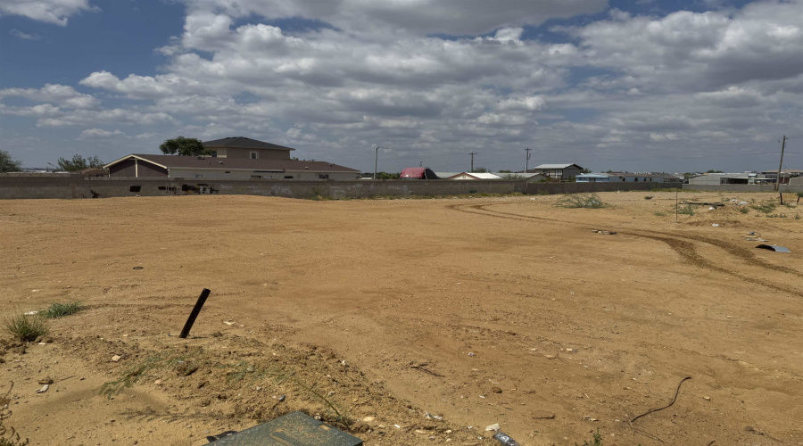 2814 Adamsville, Laredo, Texas 78046, 4 Bedrooms Bedrooms, 6 Rooms Rooms,2 BathroomsBathrooms,Residential,For Sale,2814 Adamsville,20253966