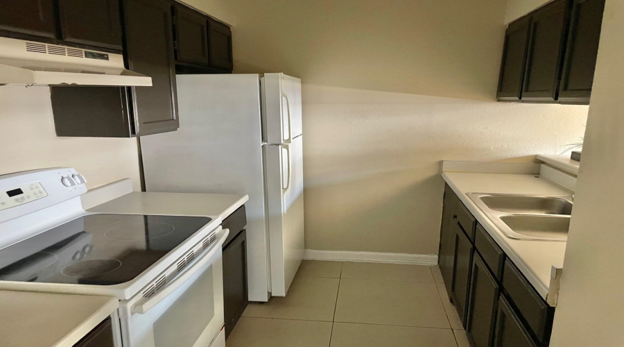 8915 McPherson Rd, LAREDO, Texas 78045, 2 Bedrooms Bedrooms, 5 Rooms Rooms,2 BathroomsBathrooms,Residential,For Rent,8915 McPherson Rd,20253973
