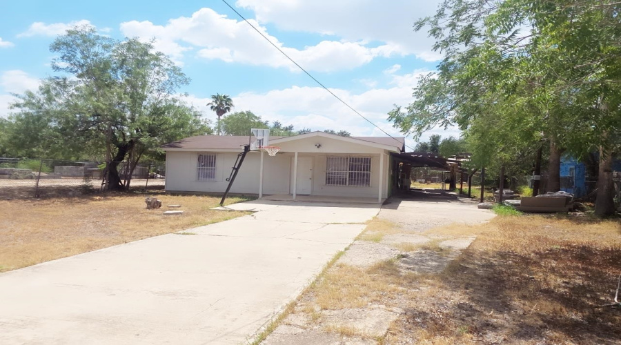 1713 Margarita Ln, LAREDO, Texas 78046, 3 Bedrooms Bedrooms, 6 Rooms Rooms,1 BathroomBathrooms,Residential,For Sale,1713 Margarita Ln,20253975