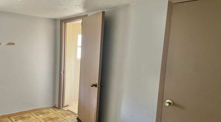 806 OKane St, LAREDO, Texas 78040, 3 Bedrooms Bedrooms, 5 Rooms Rooms,1 BathroomBathrooms,Residential,For Rent,806 OKane St,20253976