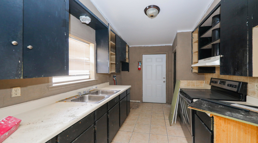 2718 E Price St, Laredo, Texas 78041, 3 Bedrooms Bedrooms, 5 Rooms Rooms,1 BathroomBathrooms,Residential,For Rent,2718 E Price St,20253989 2718 E Price St, Laredo, Texas 78041, 3 Bedrooms Bedrooms, 5 Rooms Rooms,1 BathroomBathrooms,Residential,For Rent,2718 E Price St,20253989