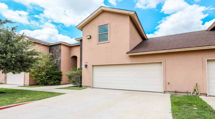 10510 Sandia Dr, Laredo, Texas 78046, 3 Bedrooms Bedrooms, 6 Rooms Rooms,2 BathroomsBathrooms,Residential,For Rent,10510 Sandia Dr,20253991 10510 Sandia Dr, Laredo, Texas 78046, 3 Bedrooms Bedrooms, 6 Rooms Rooms,2 BathroomsBathrooms,Residential,For Rent,10510 Sandia Dr,20253991