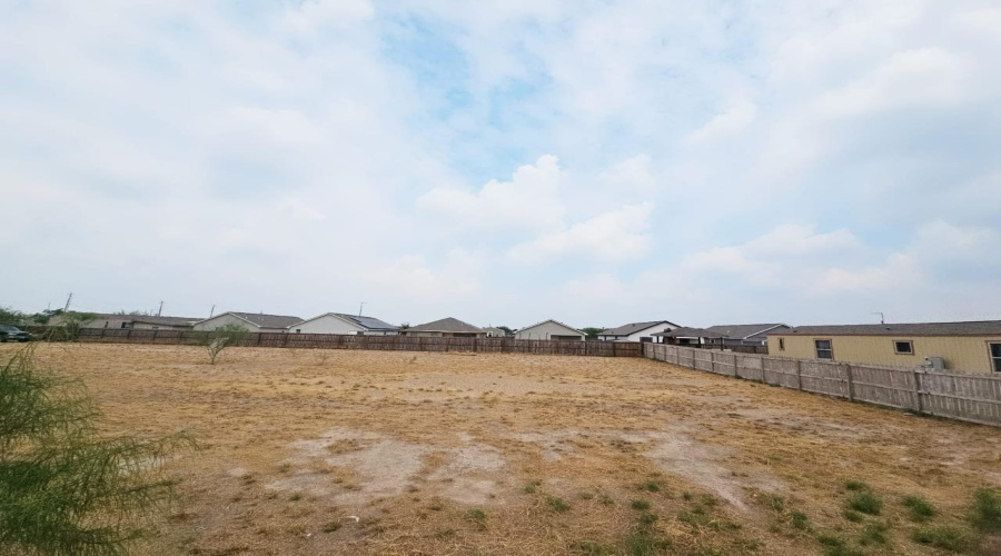 618 Rockrose Dr, LAREDO, Texas 78046, ,Land,For Sale,618 Rockrose Dr,20254090