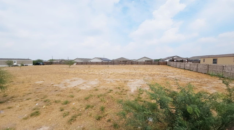 618 Rockrose Dr, LAREDO, Texas 78046, ,Land,For Sale,618 Rockrose Dr,20254090
