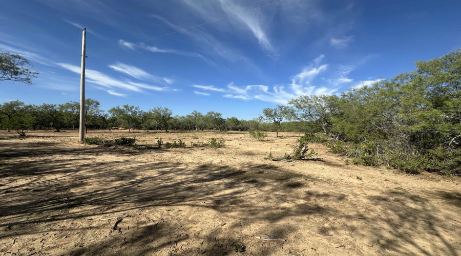 992 Jordan Rd., Encinal, Texas 78019, ,Land,For Sale,992 Jordan Rd.,20254092