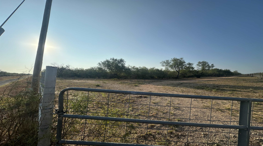 992 Jordan Rd., Encinal, Texas 78019, ,Land,For Sale,992 Jordan Rd.,20254092