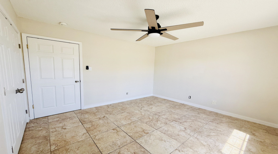 907 Sandy Ln, Laredo, Texas 78045-2158, 4 Bedrooms Bedrooms, 6 Rooms Rooms,3 BathroomsBathrooms,Residential,For Sale,907 Sandy Ln,20253996