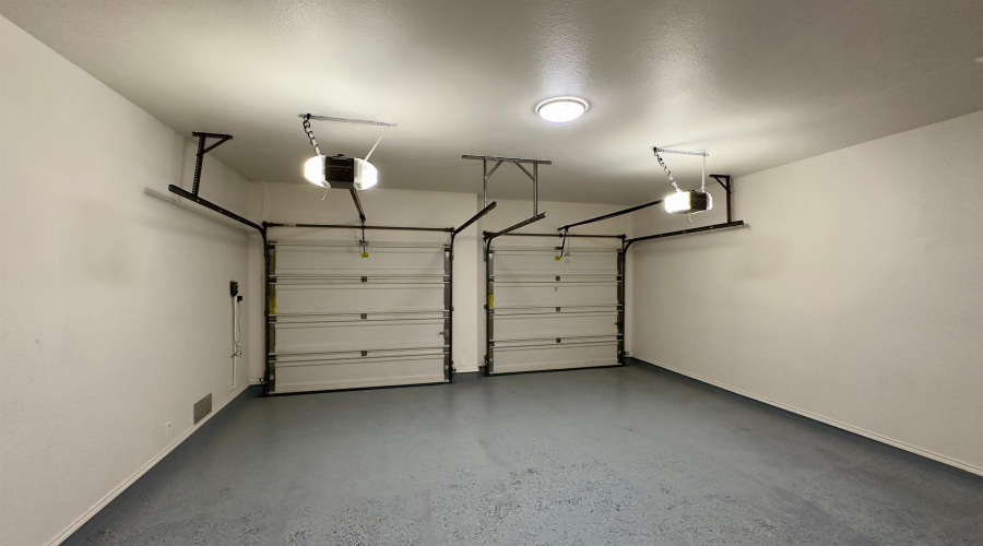 109 Parula Place Ct, Laredo, Texas 78045, 4 Bedrooms Bedrooms, 8 Rooms Rooms,2 BathroomsBathrooms,Residential,For Sale,109 Parula Place Ct,20254000