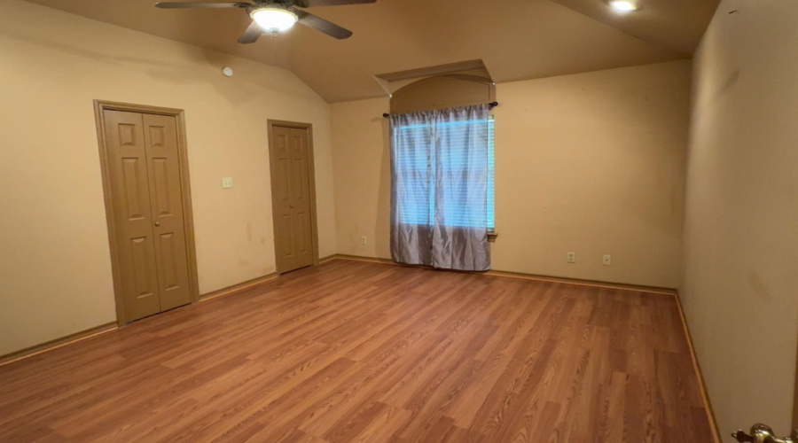 1520 Serene Dr, Laredo, Texas 78045, 3 Bedrooms Bedrooms, 9 Rooms Rooms,2 BathroomsBathrooms,Residential,For Sale,1520 Serene Dr,20254002