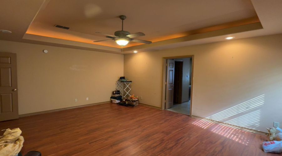 1520 Serene Dr, Laredo, Texas 78045, 3 Bedrooms Bedrooms, 9 Rooms Rooms,2 BathroomsBathrooms,Residential,For Sale,1520 Serene Dr,20254002