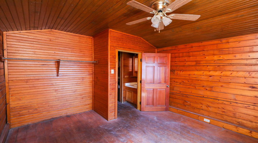 8502 San Lorenzo Dr, LAREDO, Texas 78045, 1 Bedroom Bedrooms, 11 Rooms Rooms,2 BathroomsBathrooms,Commercial/industrial,For Rent,8502 San Lorenzo Dr,20254265