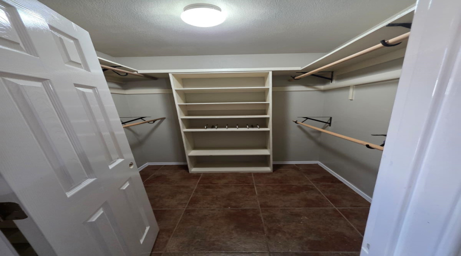 613 Cuervo Dr, Laredo, Texas 78045, 3 Bedrooms Bedrooms, 5 Rooms Rooms,2 BathroomsBathrooms,Residential,For Rent,613 Cuervo Dr,20254006 613 Cuervo Dr, Laredo, Texas 78045, 3 Bedrooms Bedrooms, 5 Rooms Rooms,2 BathroomsBathrooms,Residential,For Rent,613 Cuervo Dr,20254006