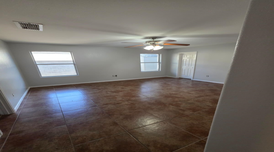 613 Cuervo Dr, Laredo, Texas 78045, 3 Bedrooms Bedrooms, 5 Rooms Rooms,2 BathroomsBathrooms,Residential,For Rent,613 Cuervo Dr,20254006 613 Cuervo Dr, Laredo, Texas 78045, 3 Bedrooms Bedrooms, 5 Rooms Rooms,2 BathroomsBathrooms,Residential,For Rent,613 Cuervo Dr,20254006