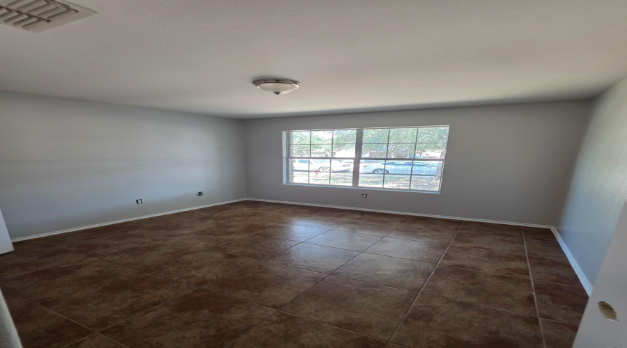 613 Cuervo Dr, Laredo, Texas 78045, 3 Bedrooms Bedrooms, 5 Rooms Rooms,2 BathroomsBathrooms,Residential,For Rent,613 Cuervo Dr,20254006 613 Cuervo Dr, Laredo, Texas 78045, 3 Bedrooms Bedrooms, 5 Rooms Rooms,2 BathroomsBathrooms,Residential,For Rent,613 Cuervo Dr,20254006