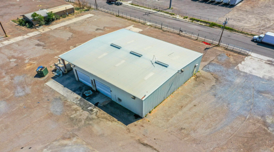 8502 San Lorenzo Dr, LAREDO, Texas 78045, 1 Bedroom Bedrooms, 11 Rooms Rooms,2 BathroomsBathrooms,Commercial/industrial,For Rent,8502 San Lorenzo Dr,20254266