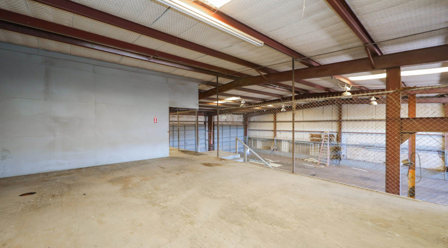 8502 San Lorenzo Dr, LAREDO, Texas 78045, 1 Bedroom Bedrooms, 11 Rooms Rooms,2 BathroomsBathrooms,Commercial/industrial,For Rent,8502 San Lorenzo Dr,20254266