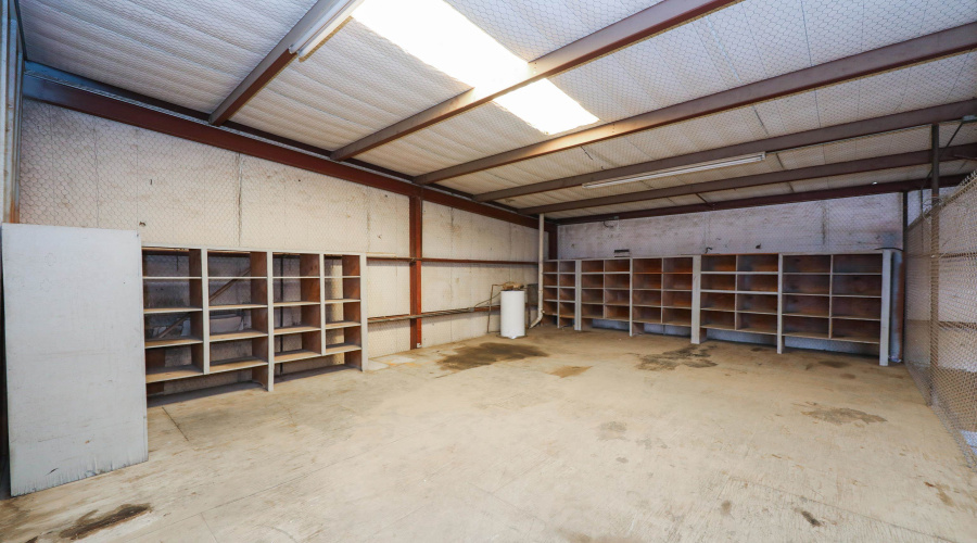 8502 San Lorenzo Dr, LAREDO, Texas 78045, 1 Bedroom Bedrooms, 11 Rooms Rooms,2 BathroomsBathrooms,Commercial/industrial,For Rent,8502 San Lorenzo Dr,20254266
