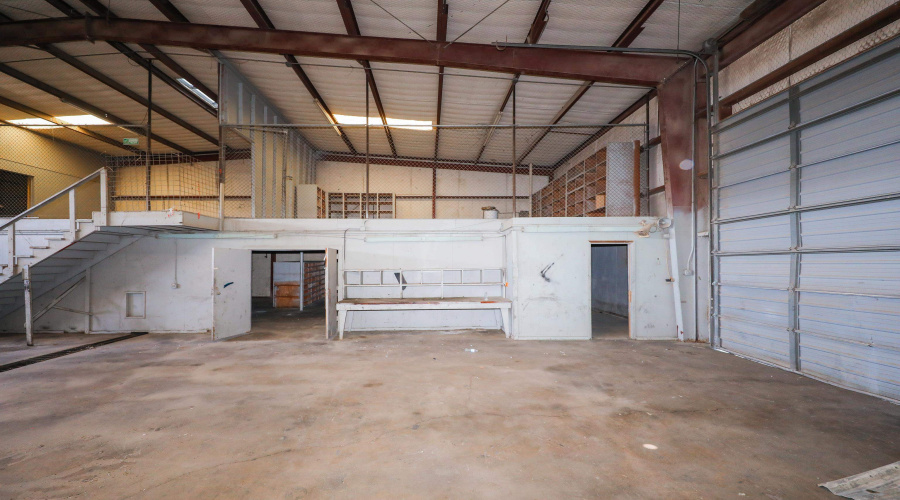 8502 San Lorenzo Dr, LAREDO, Texas 78045, 1 Bedroom Bedrooms, 11 Rooms Rooms,2 BathroomsBathrooms,Commercial/industrial,For Rent,8502 San Lorenzo Dr,20254266