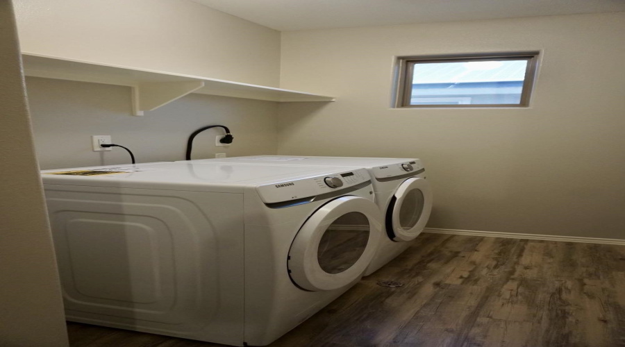 4307 Regina Dr., Laredo, Texas 78046, 3 Bedrooms Bedrooms, 7 Rooms Rooms,2 BathroomsBathrooms,Residential,For Rent,4307 Regina Dr.,20254019