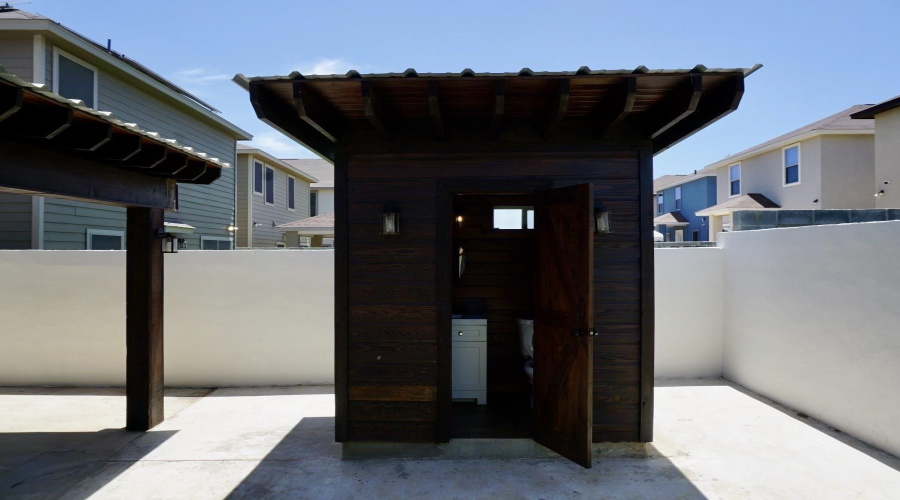 4307 Regina Dr., Laredo, Texas 78046, 3 Bedrooms Bedrooms, 7 Rooms Rooms,2 BathroomsBathrooms,Residential,For Rent,4307 Regina Dr.,20254019