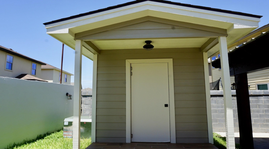 4307 Regina Dr., Laredo, Texas 78046, 3 Bedrooms Bedrooms, 7 Rooms Rooms,2 BathroomsBathrooms,Residential,For Rent,4307 Regina Dr.,20254019