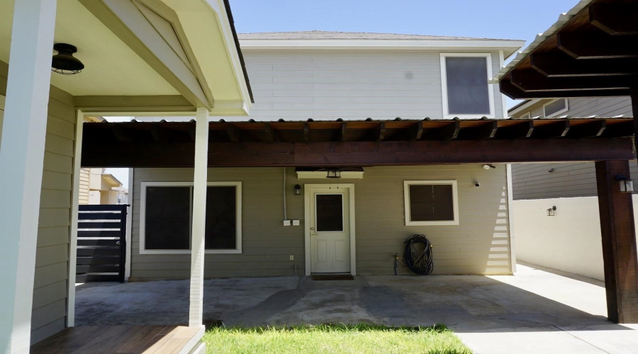 4307 Regina Dr., Laredo, Texas 78046, 3 Bedrooms Bedrooms, 7 Rooms Rooms,2 BathroomsBathrooms,Residential,For Rent,4307 Regina Dr.,20254019