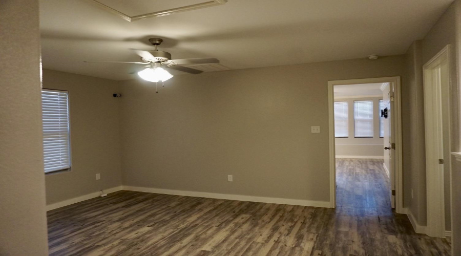 4307 Regina Dr., Laredo, Texas 78046, 3 Bedrooms Bedrooms, 7 Rooms Rooms,2 BathroomsBathrooms,Residential,For Rent,4307 Regina Dr.,20254019