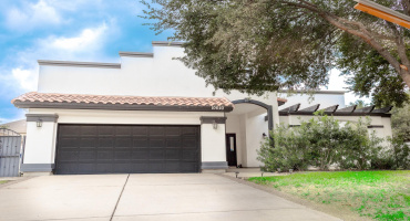 10620 Porfirio Dr, LAREDO, Texas 78045, 3 Bedrooms Bedrooms, 8 Rooms Rooms,2 BathroomsBathrooms,Residential,For Sale,10620 Porfirio Dr,20254021