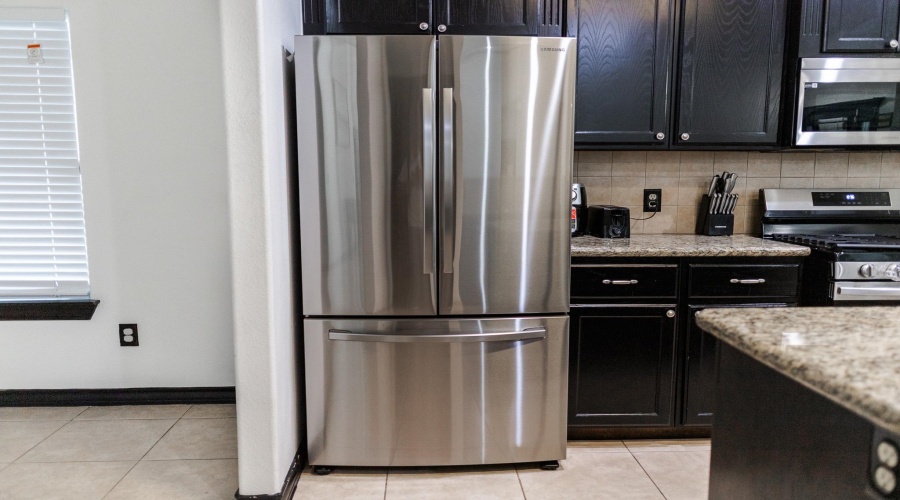 10620 Porfirio Dr, LAREDO, Texas 78045, 3 Bedrooms Bedrooms, 8 Rooms Rooms,2 BathroomsBathrooms,Residential,For Rent,10620 Porfirio Dr,20254022