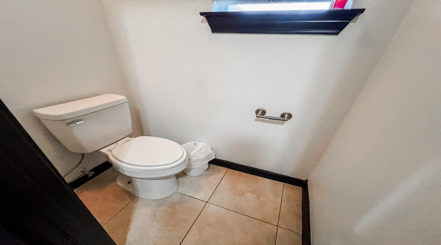 10620 Porfirio Dr, LAREDO, Texas 78045, 3 Bedrooms Bedrooms, 8 Rooms Rooms,2 BathroomsBathrooms,Residential,For Rent,10620 Porfirio Dr,20254022