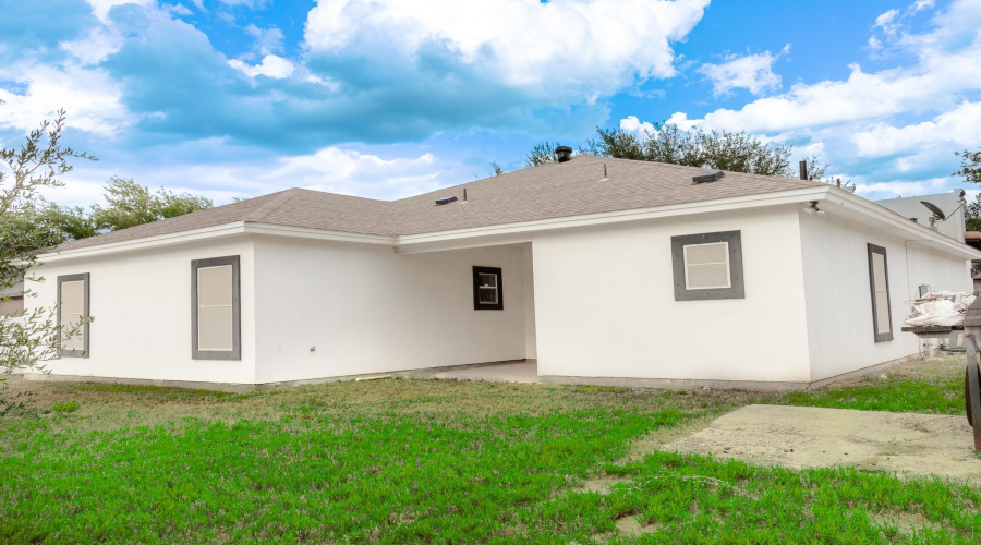 10620 Porfirio Dr, LAREDO, Texas 78045, 3 Bedrooms Bedrooms, 8 Rooms Rooms,2 BathroomsBathrooms,Residential,For Rent,10620 Porfirio Dr,20254022