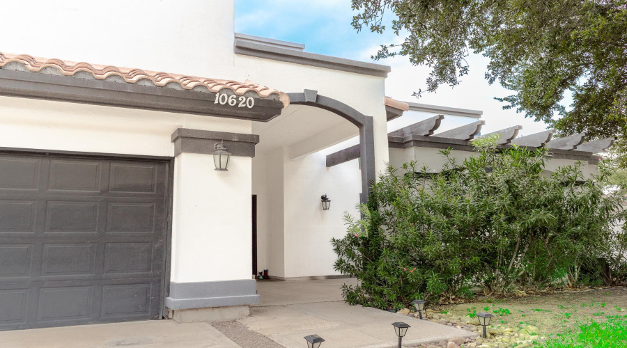 10620 Porfirio Dr, LAREDO, Texas 78045, 3 Bedrooms Bedrooms, 8 Rooms Rooms,2 BathroomsBathrooms,Residential,For Rent,10620 Porfirio Dr,20254022