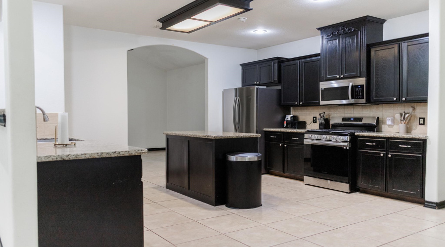 10620 Porfirio Dr, LAREDO, Texas 78045, 3 Bedrooms Bedrooms, 8 Rooms Rooms,2 BathroomsBathrooms,Residential,For Rent,10620 Porfirio Dr,20254022