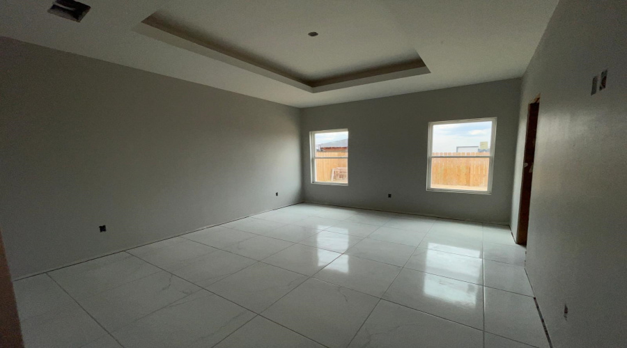 5304 Galicia Lane, LAREDO, Texas 78046, 3 Bedrooms Bedrooms, 5 Rooms Rooms,2 BathroomsBathrooms,Residential,For Sale,5304 Galicia Lane,20254027