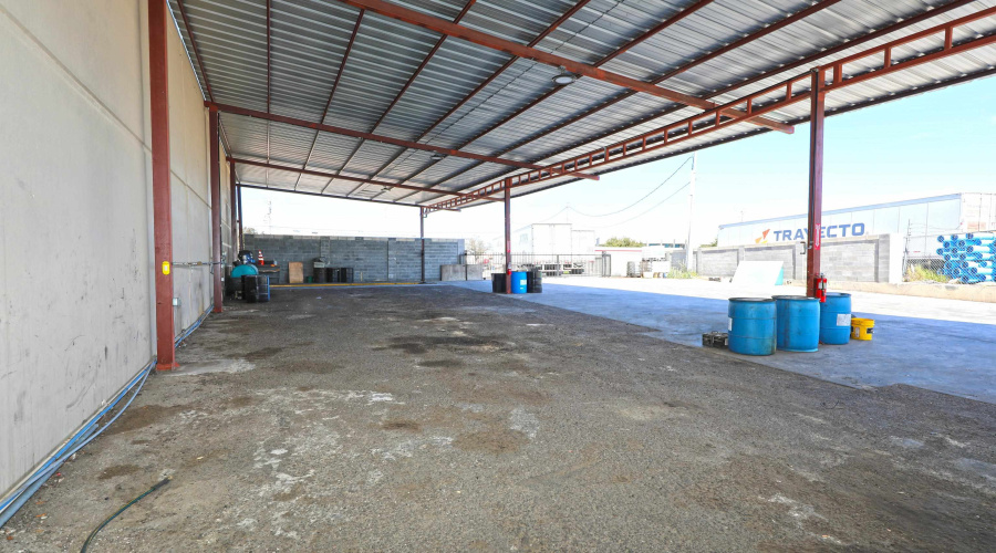 301 Grand Central Blvd, LAREDO, Texas 78045, 1 Bedroom Bedrooms, ,1 BathroomBathrooms,Commercial/industrial,For Rent,301 Grand Central Blvd,20254336