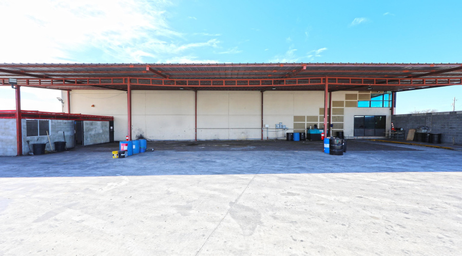 301 Grand Central Blvd, LAREDO, Texas 78045, 1 Bedroom Bedrooms, ,1 BathroomBathrooms,Commercial/industrial,For Rent,301 Grand Central Blvd,20254336