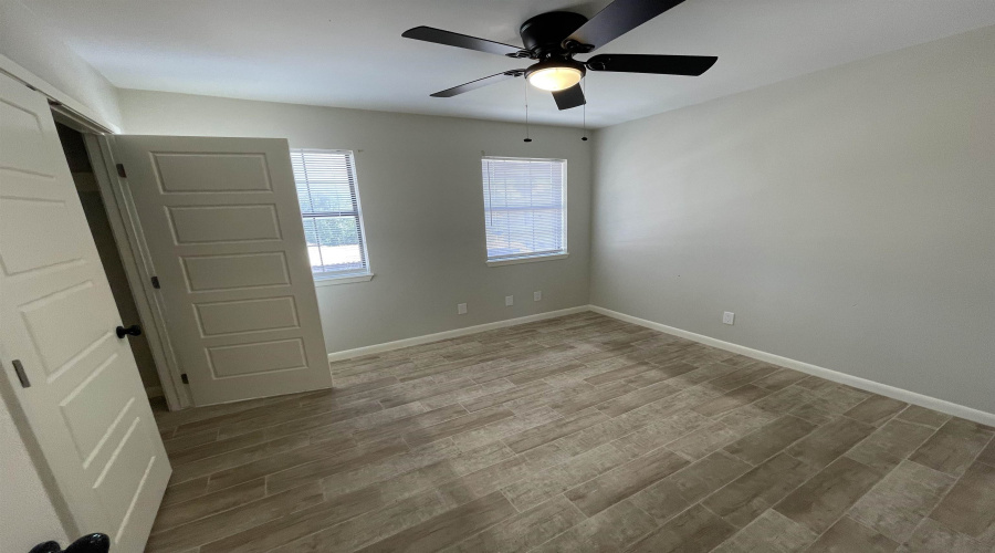 3005 E Price St, LAREDO, Texas 78043, 2 Bedrooms Bedrooms, 4 Rooms Rooms,1 BathroomBathrooms,Residential,For Rent,3005 E Price St,20254029
