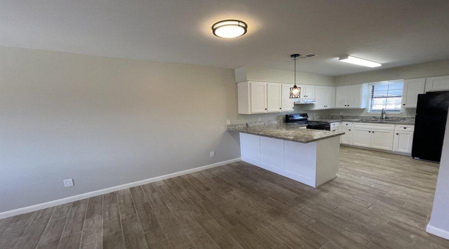 3005 E Price St, LAREDO, Texas 78043, 2 Bedrooms Bedrooms, 4 Rooms Rooms,1 BathroomBathrooms,Residential,For Rent,3005 E Price St,20254029