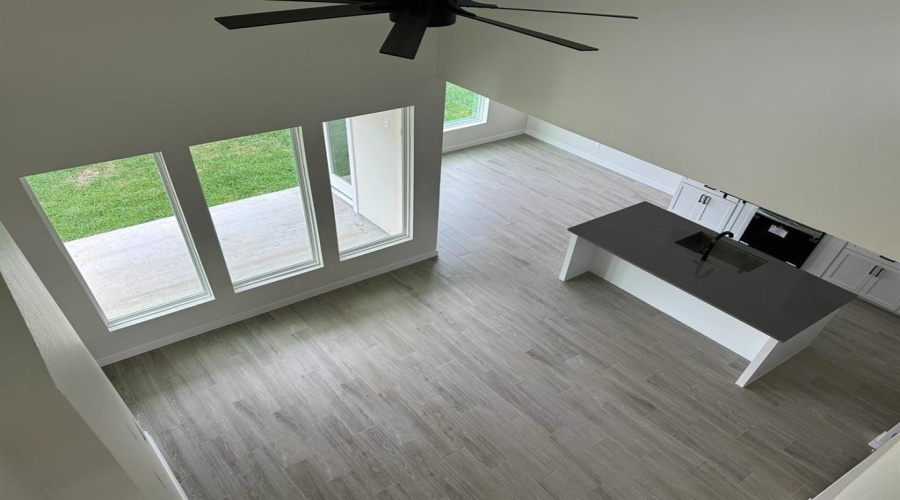 7511 Cresta Bella Street, Laredo, Texas 78041, 3 Bedrooms Bedrooms, 4 Rooms Rooms,2 BathroomsBathrooms,Residential,For Rent,7511 Cresta Bella Street,20254030