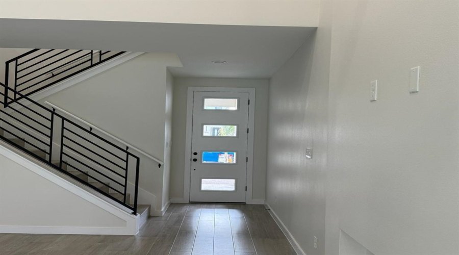 7511 Cresta Bella Street, Laredo, Texas 78041, 3 Bedrooms Bedrooms, 4 Rooms Rooms,2 BathroomsBathrooms,Residential,For Rent,7511 Cresta Bella Street,20254030