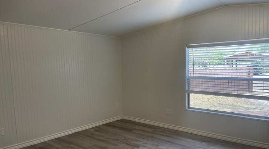 307 Muller Memorial Blvd, Laredo, Texas 78045, 2 Bedrooms Bedrooms, 4 Rooms Rooms,1 BathroomBathrooms,Residential,For Rent,307 Muller Memorial Blvd,20254031