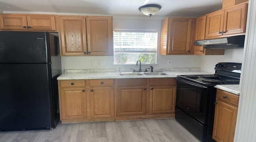 307 Muller Memorial Blvd, Laredo, Texas 78045, 2 Bedrooms Bedrooms, 4 Rooms Rooms,1 BathroomBathrooms,Residential,For Rent,307 Muller Memorial Blvd,20254031